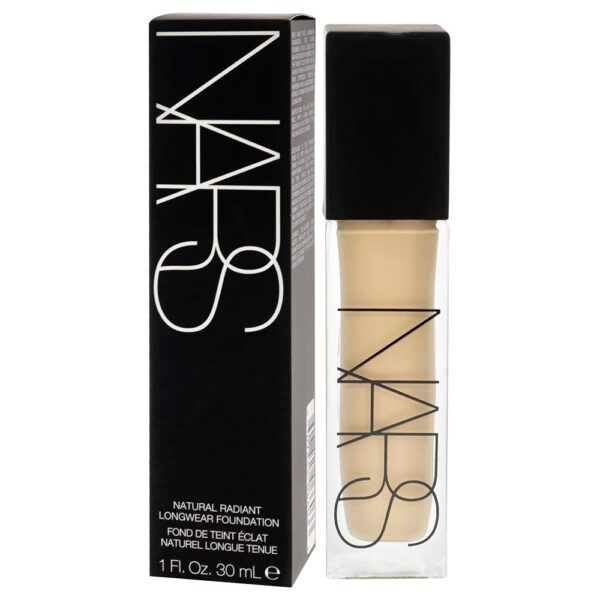 Natural Radiant Longwear Foundation