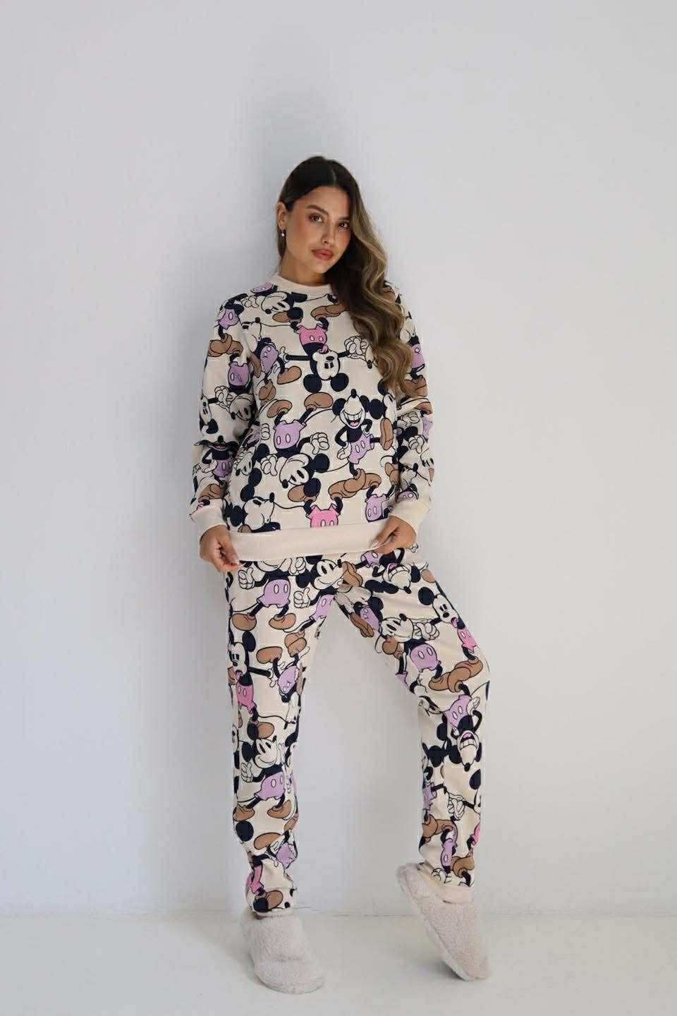 att-r3idak_xz3uy4ibuvhp3ejshjajru_2pybyuj7smrjq