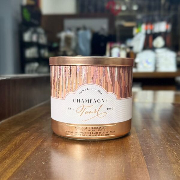 Bath & Body Works Champagne Toast 3-Wick Candle
