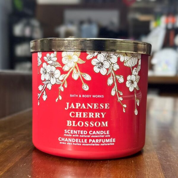 Bath & Body Works Japanese Cherry Blossom 3-Wick Candle